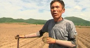 Chino crea sus propios brazos bionicos 